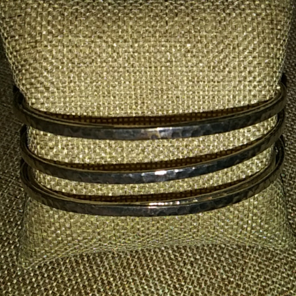 Premier Designs Illusion Bangle